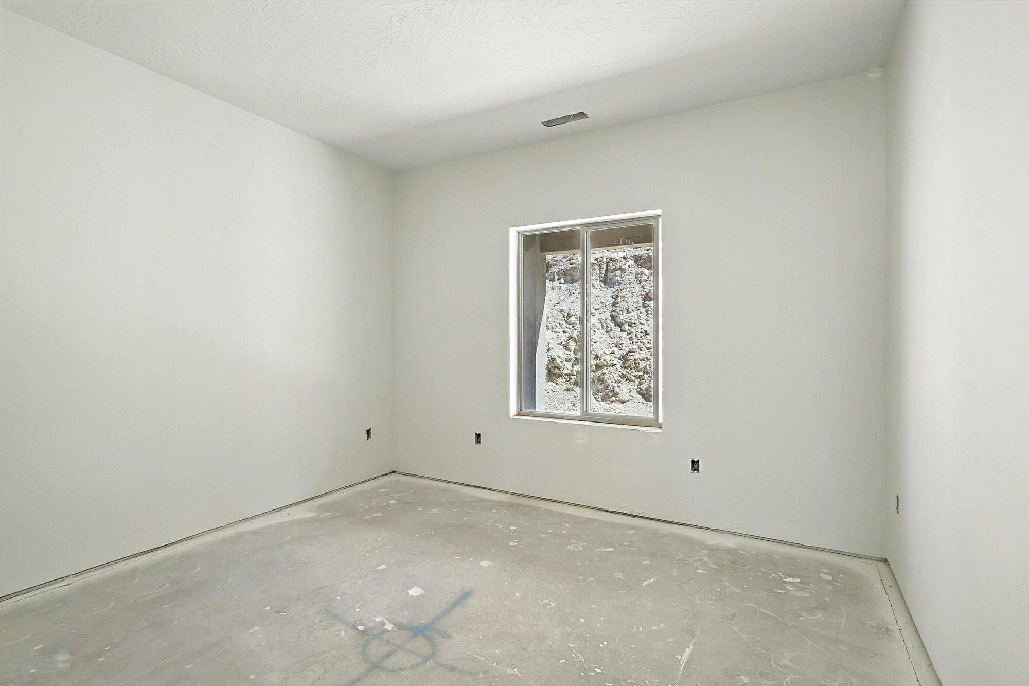 1528 N Knoll St. Cedar City, UT 84721