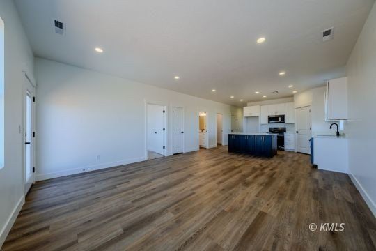 1681 So East Creekside. Kanab, UT 84741