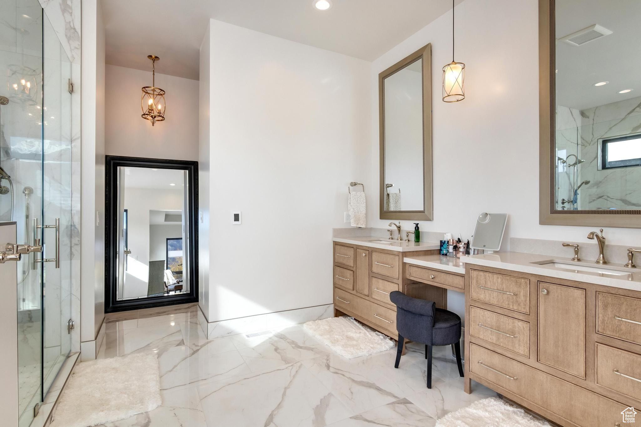 10818 N 6000 W. Highland, UT 84003