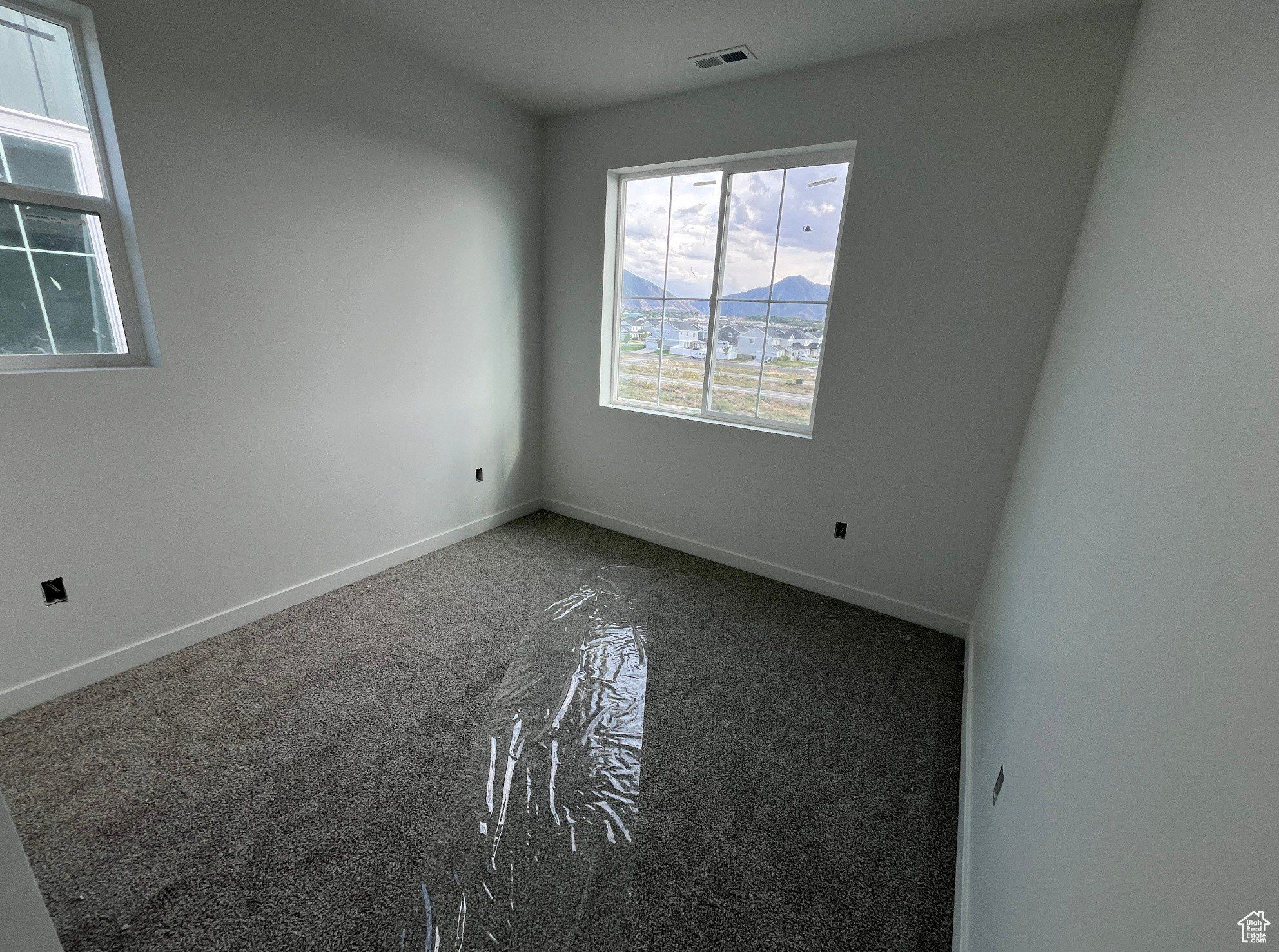 896 W Huntington River Dr S Unit 102. Springville, UT 84663