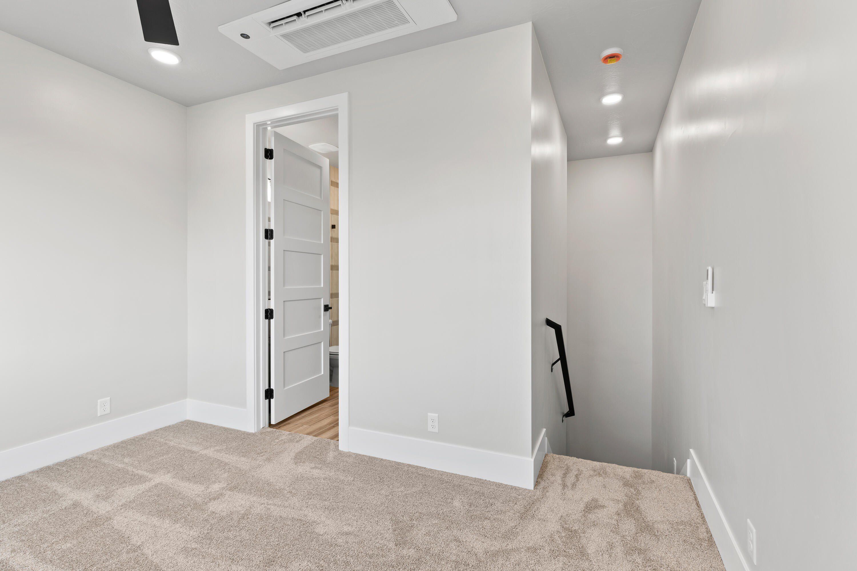 4810 W 1930 S. Hurricane, UT 84737