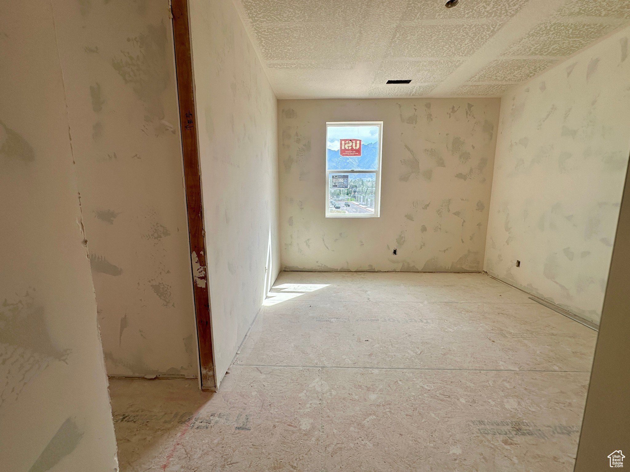 11186 S 1000 E Unit 1. Sandy, UT 84094