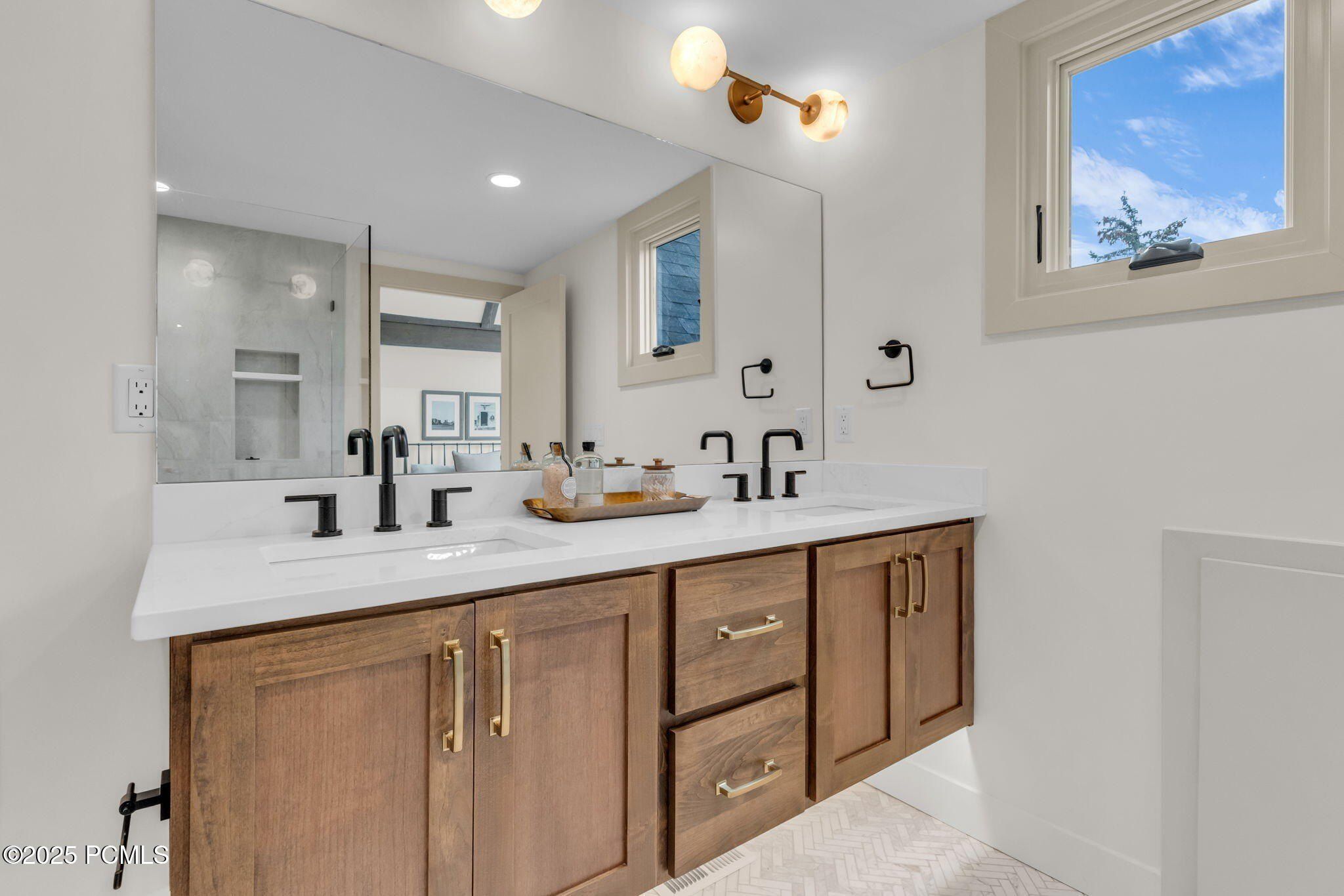 700 Aspen Drive. Park City, UT 84098