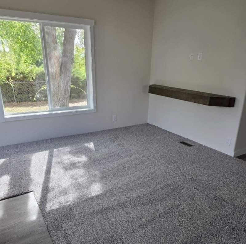 311 Harriger Way. Layton, UT 84041