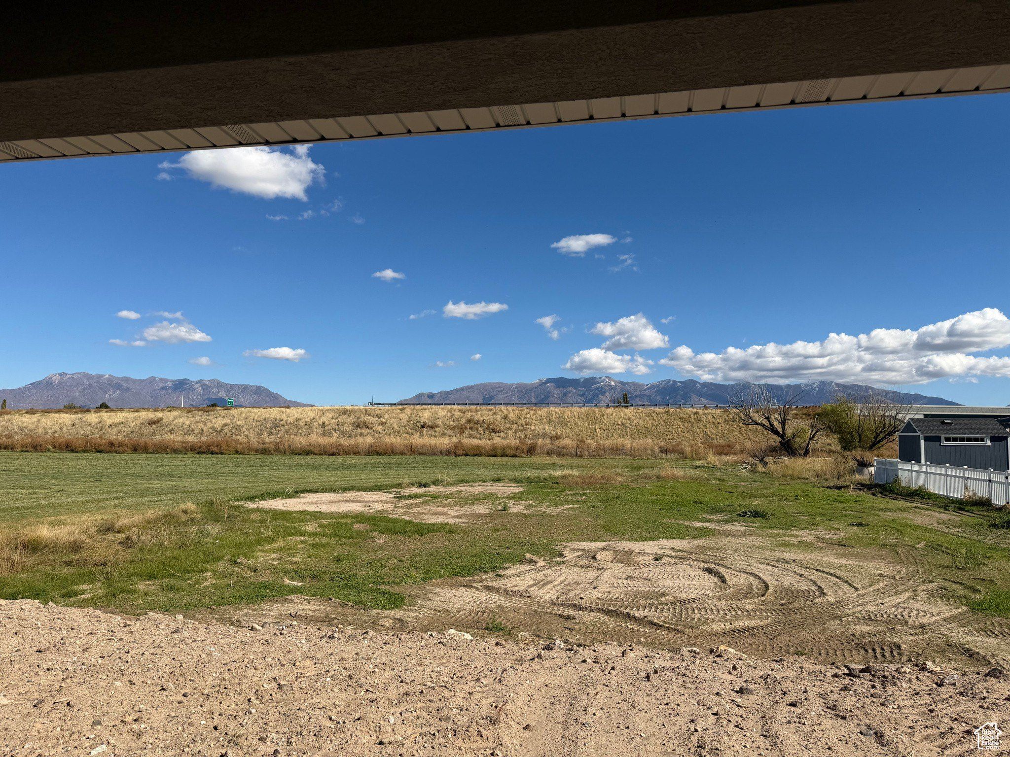 2663 S 2430 W. Syracuse, UT 84075