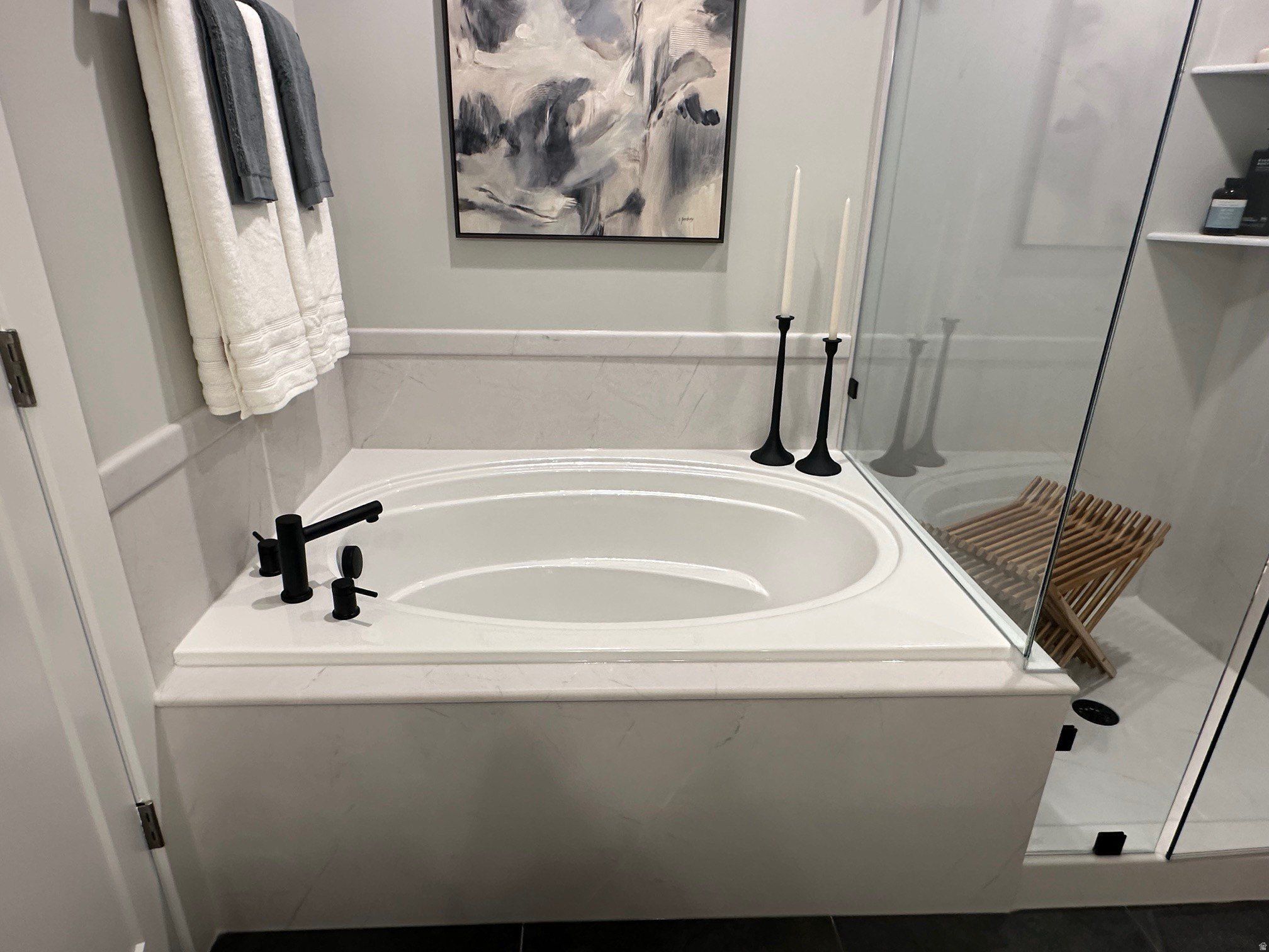 2574 S 2430 W Unit 503. Syracuse, UT 84075