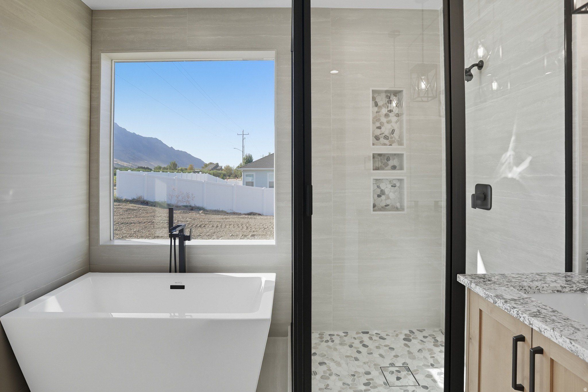 1213 W 3200 S. Perry, UT 84302