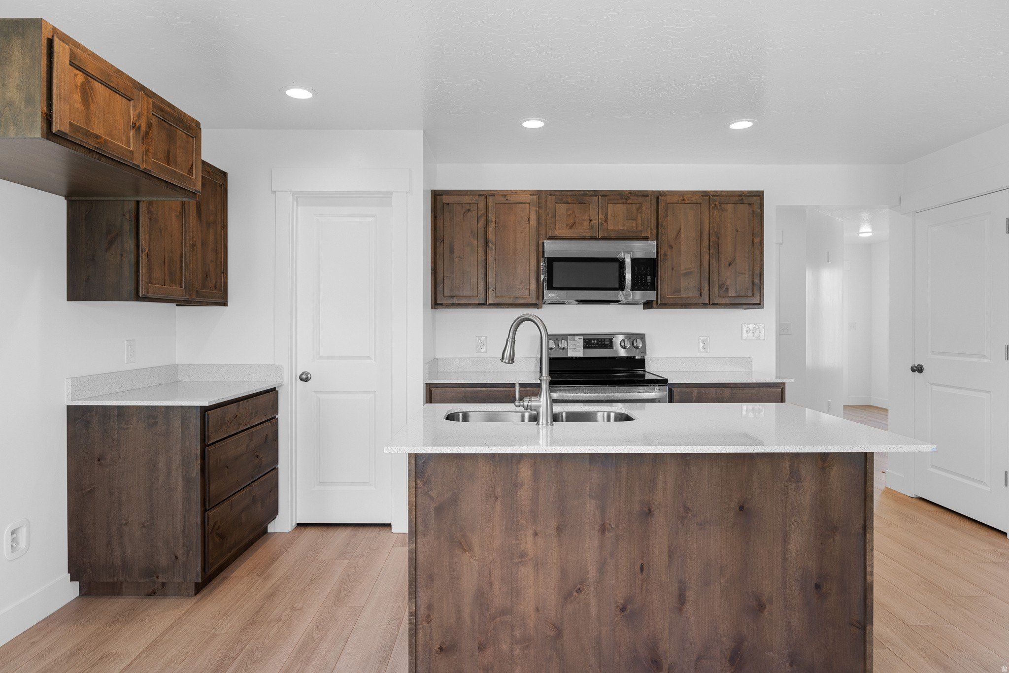 3897 S Powderwood Ln Unit 218. Mapleton, UT 84664