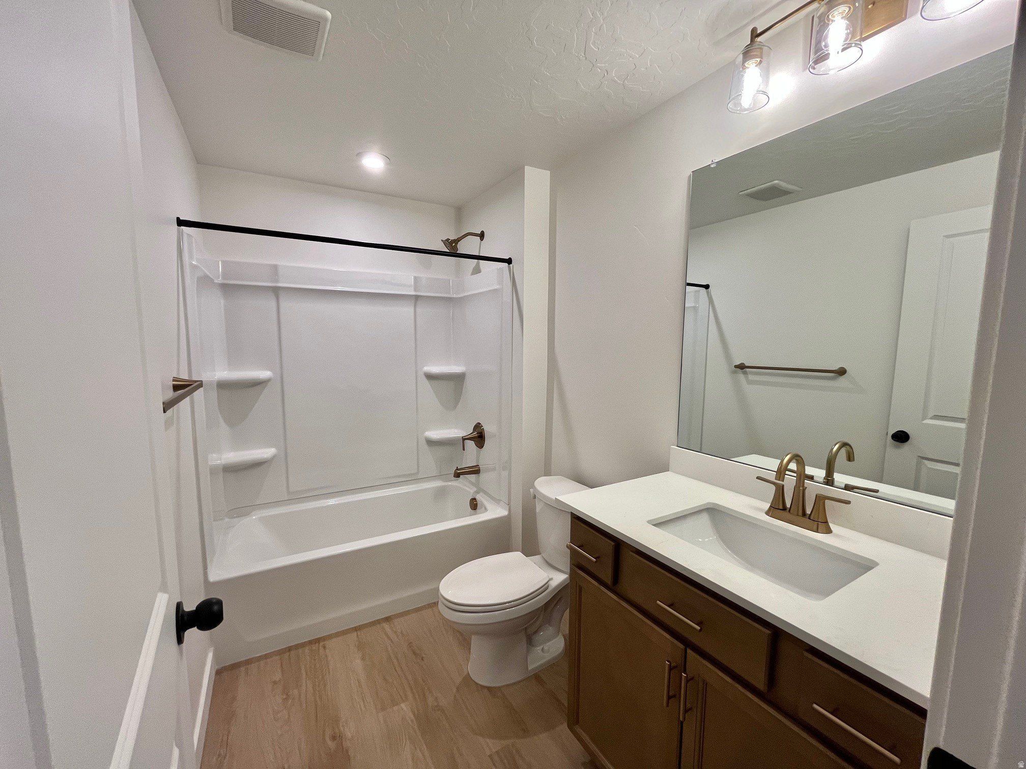 1184 E Blackfeet Dr Unit 501. Eagle Mountain, UT 84005