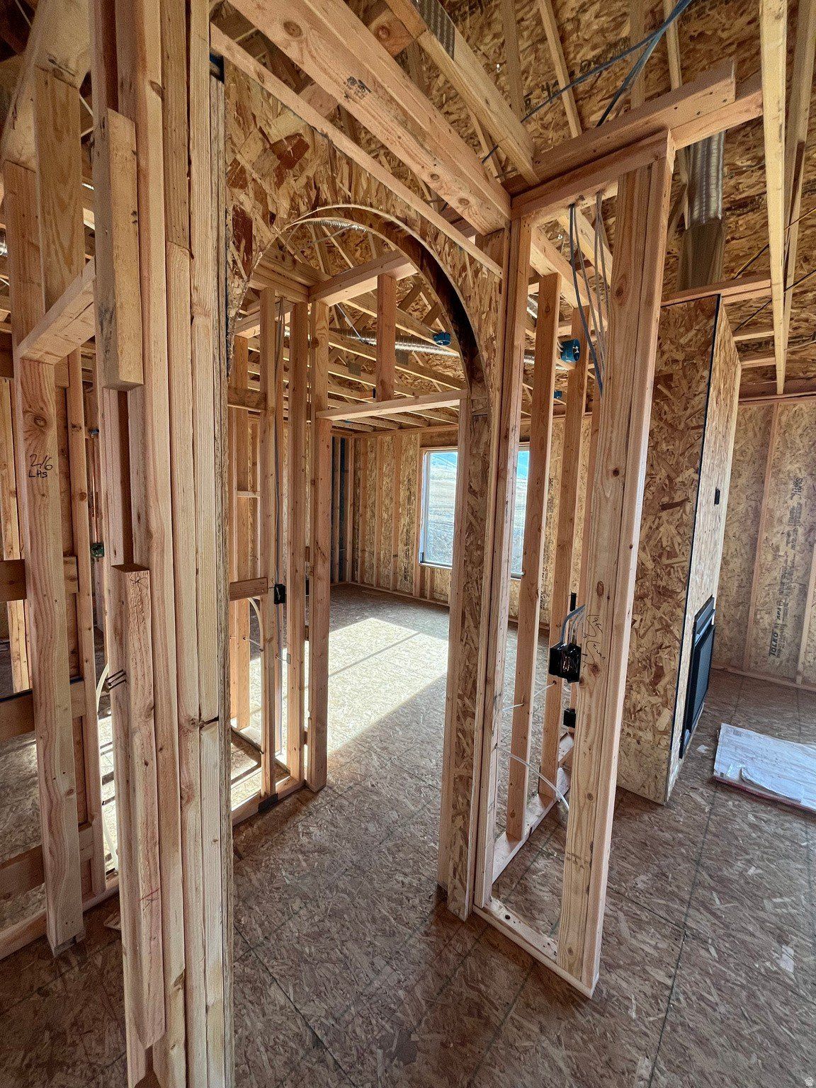 1154 E 160 N. Hyde Park, UT 84318