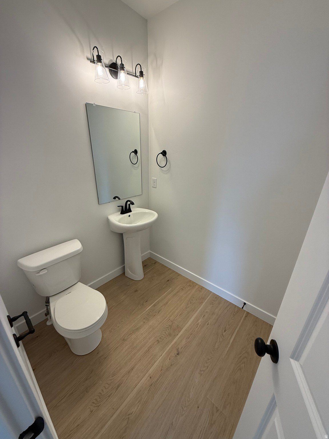 242 N Husker Ln Unit 8. Saratoga Springs, UT 84043