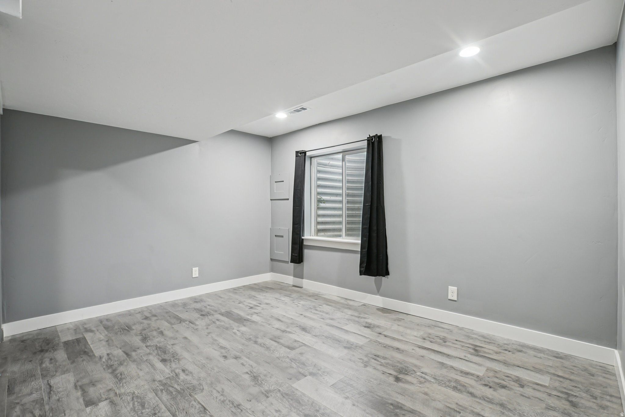 2418 E Jim Bridger Dr. Eagle Mountain, UT 84005