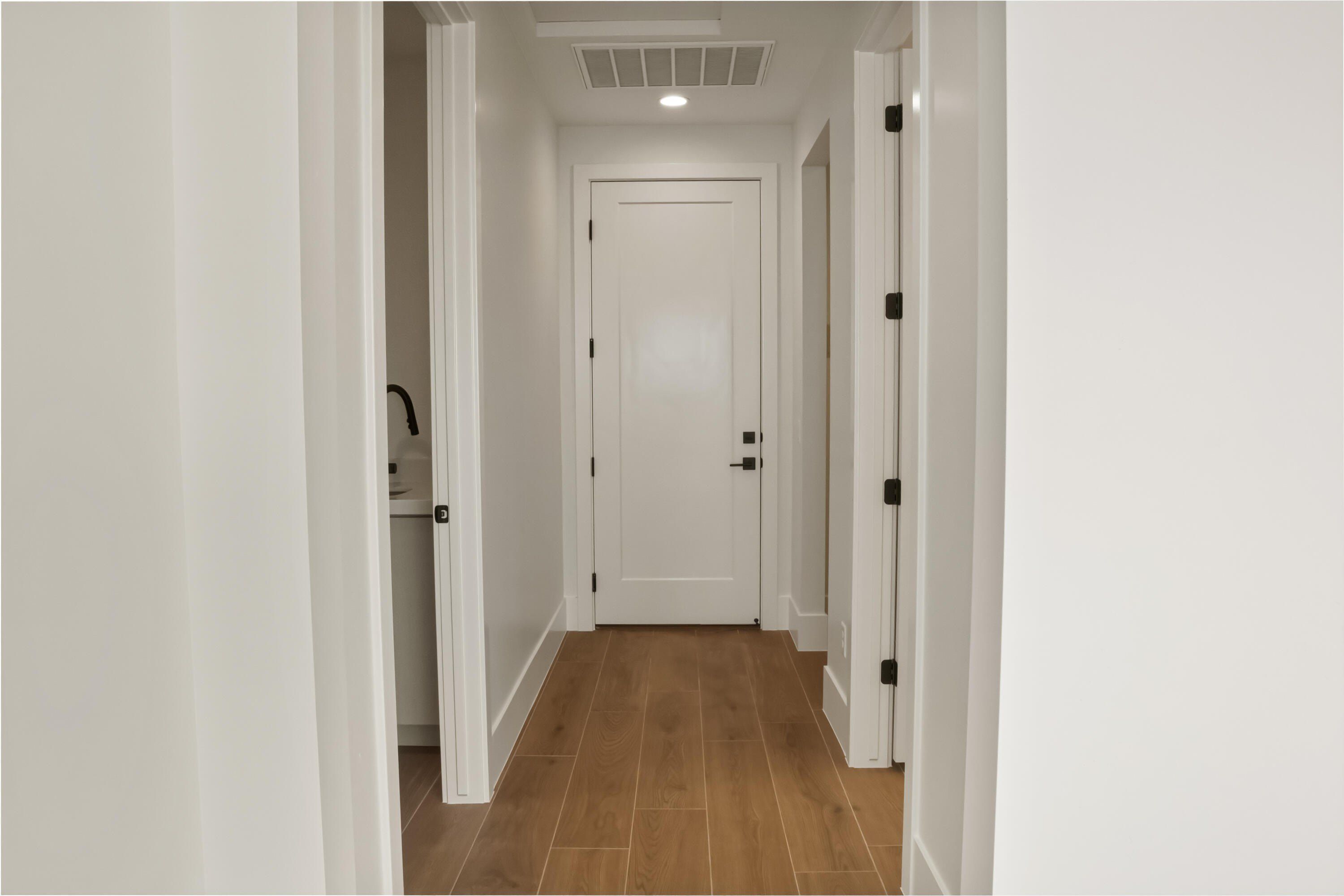 3323 Pharoah Way. Santa Clara, UT 84765