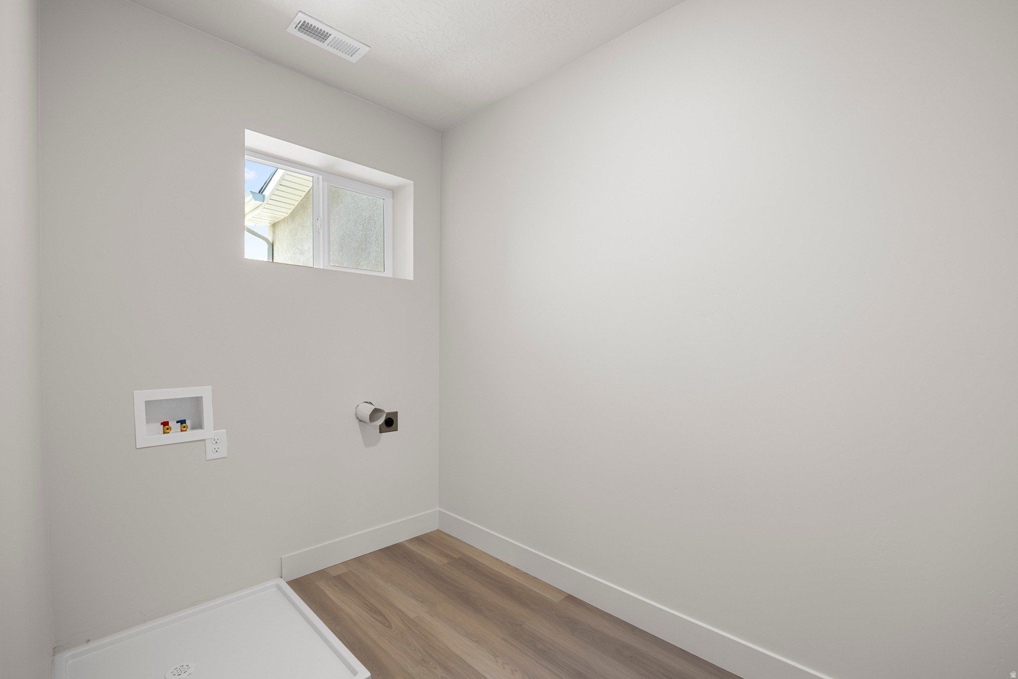 4006 S Walnut Bark Ln Unit Mth403. Mapleton, UT 84664