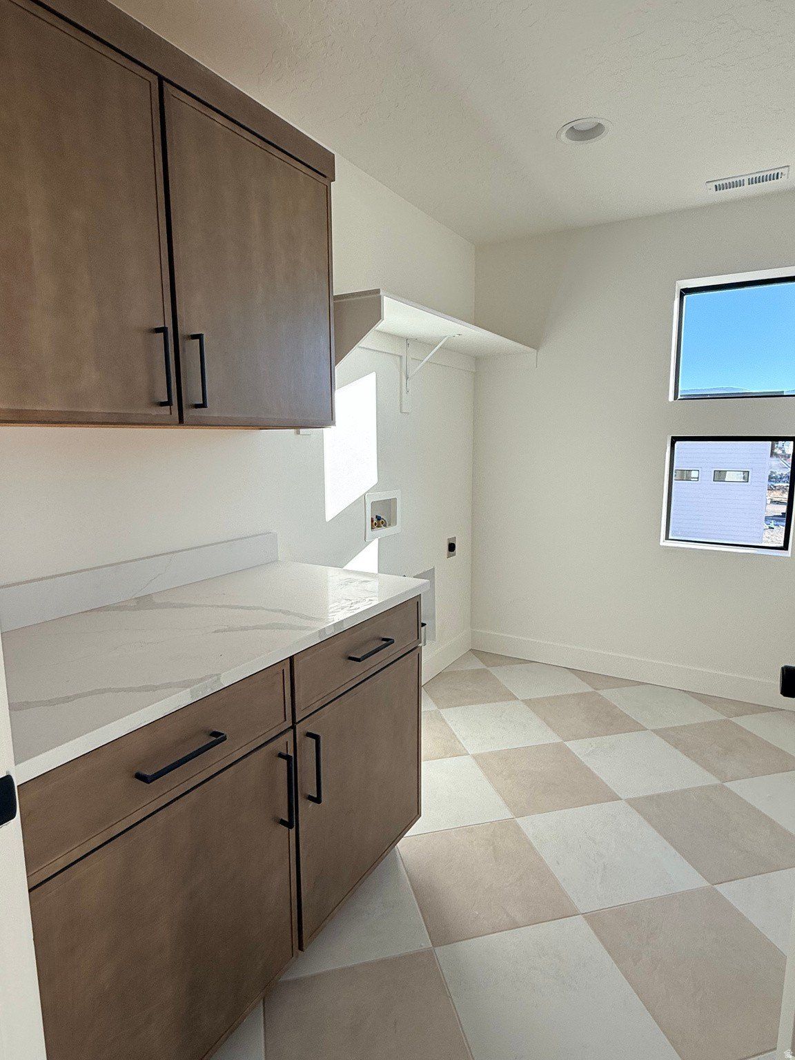 945 S Cloverfield Ct Unit 268. Heber City, UT 84032