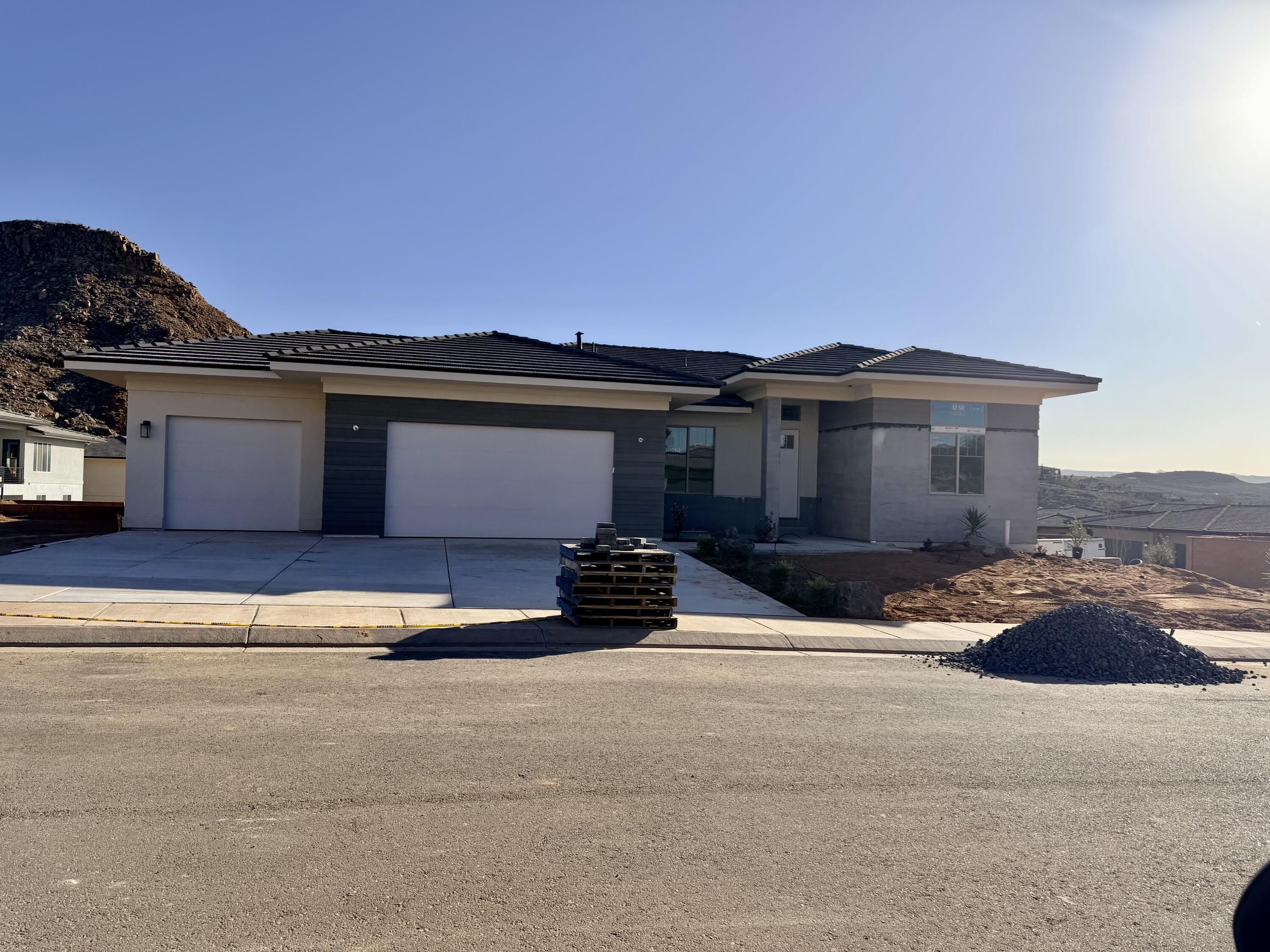 1648 Dihedral Dr. St George, UT 84790