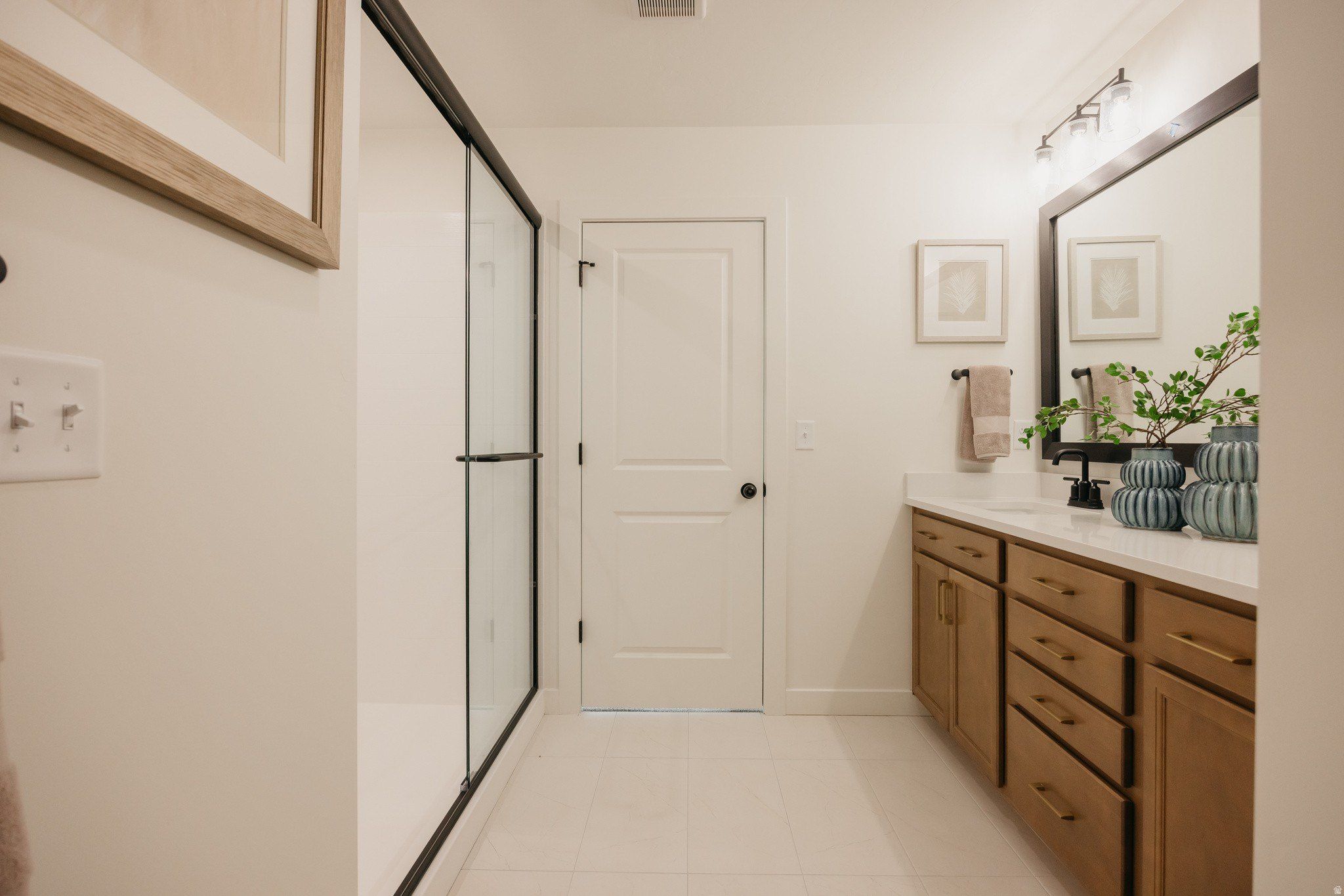 3599 N Stallion St Unit 355. Eagle Mountain, UT 84005