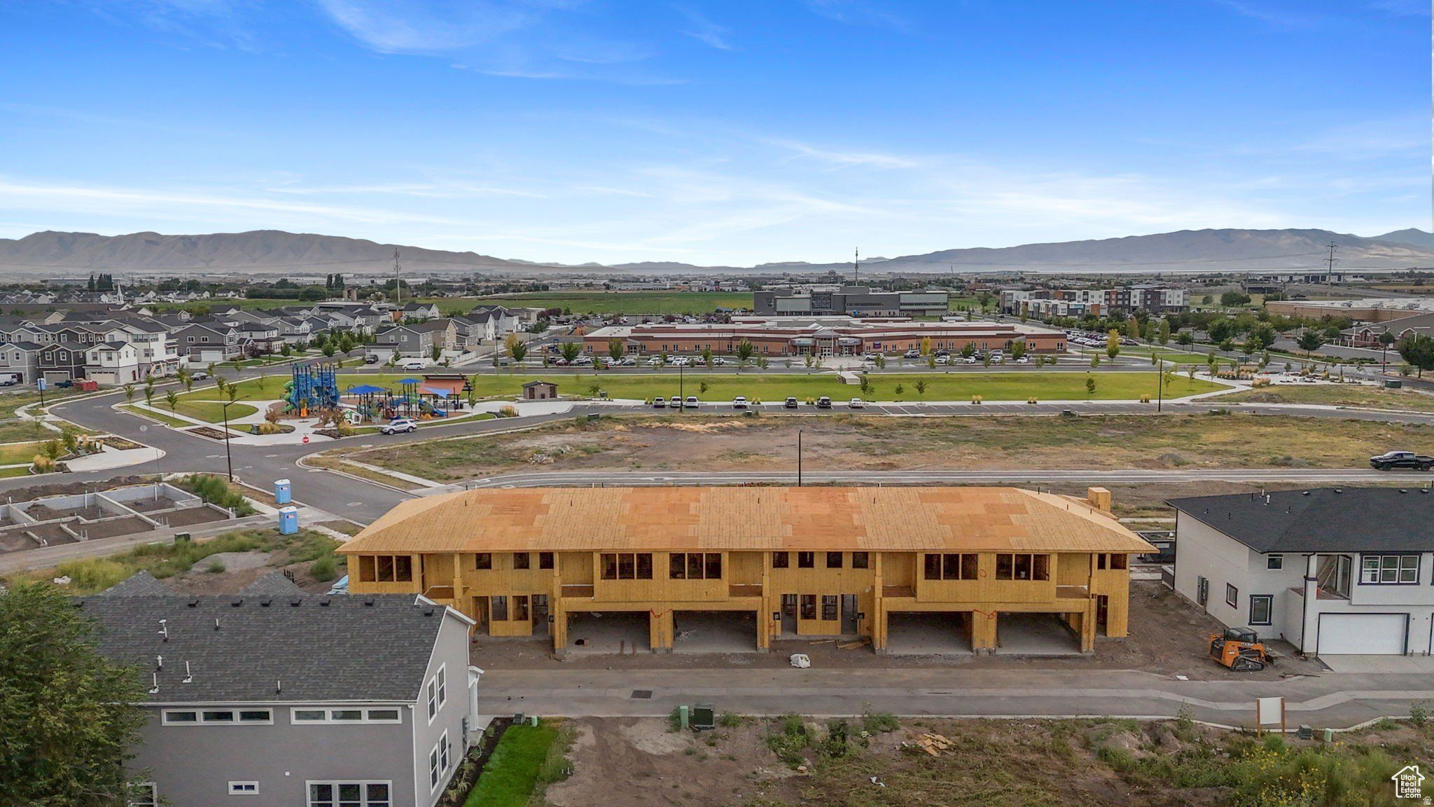 737 S Harrison Dr Unit 34. Springville, UT 84663