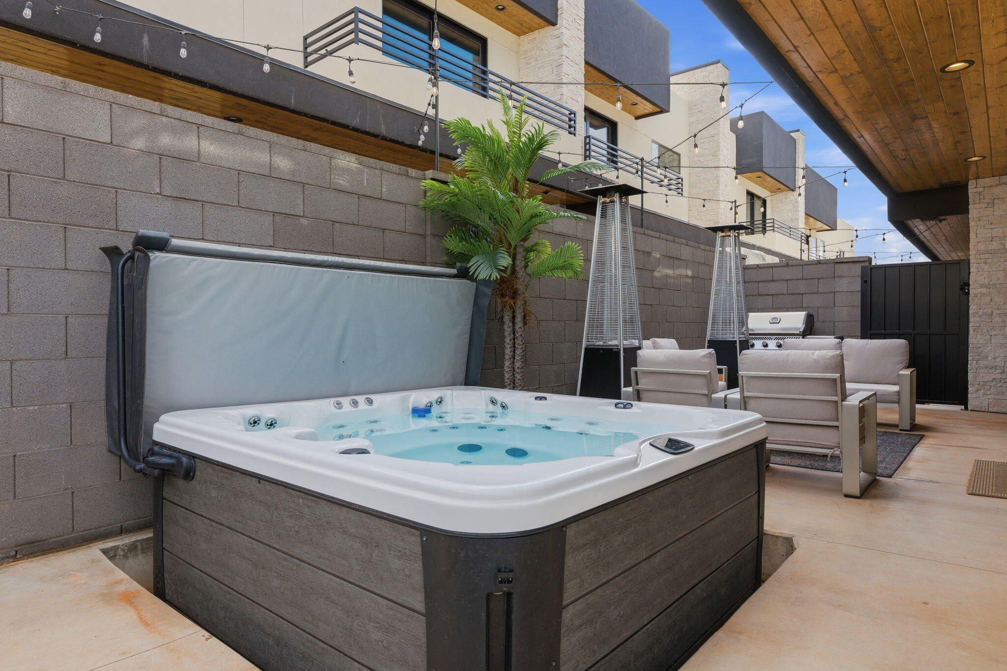 5252 W 2440 S. Hurricane, UT 84737