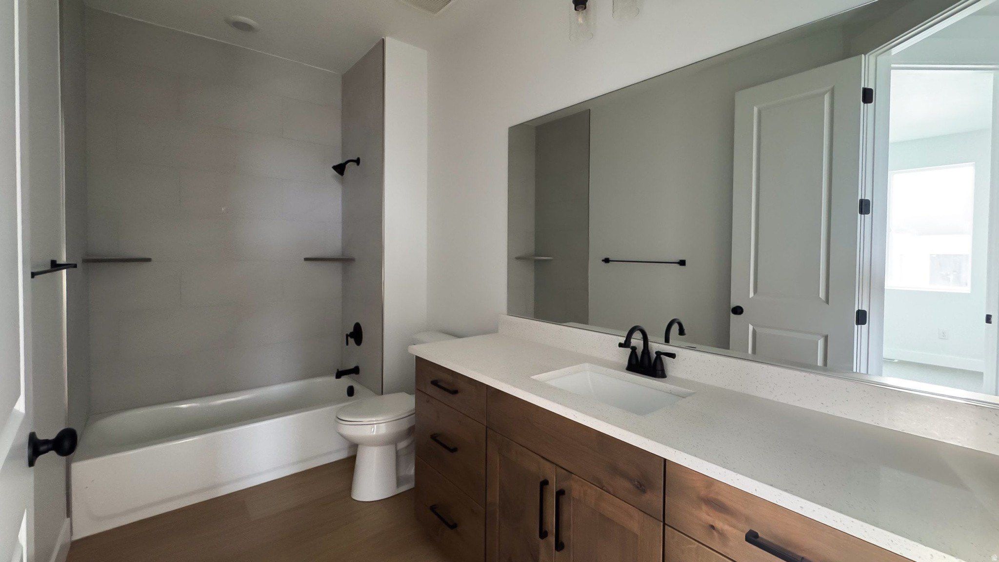 530 E Hetfield Dr Unit 125. Grantsville, UT 84029