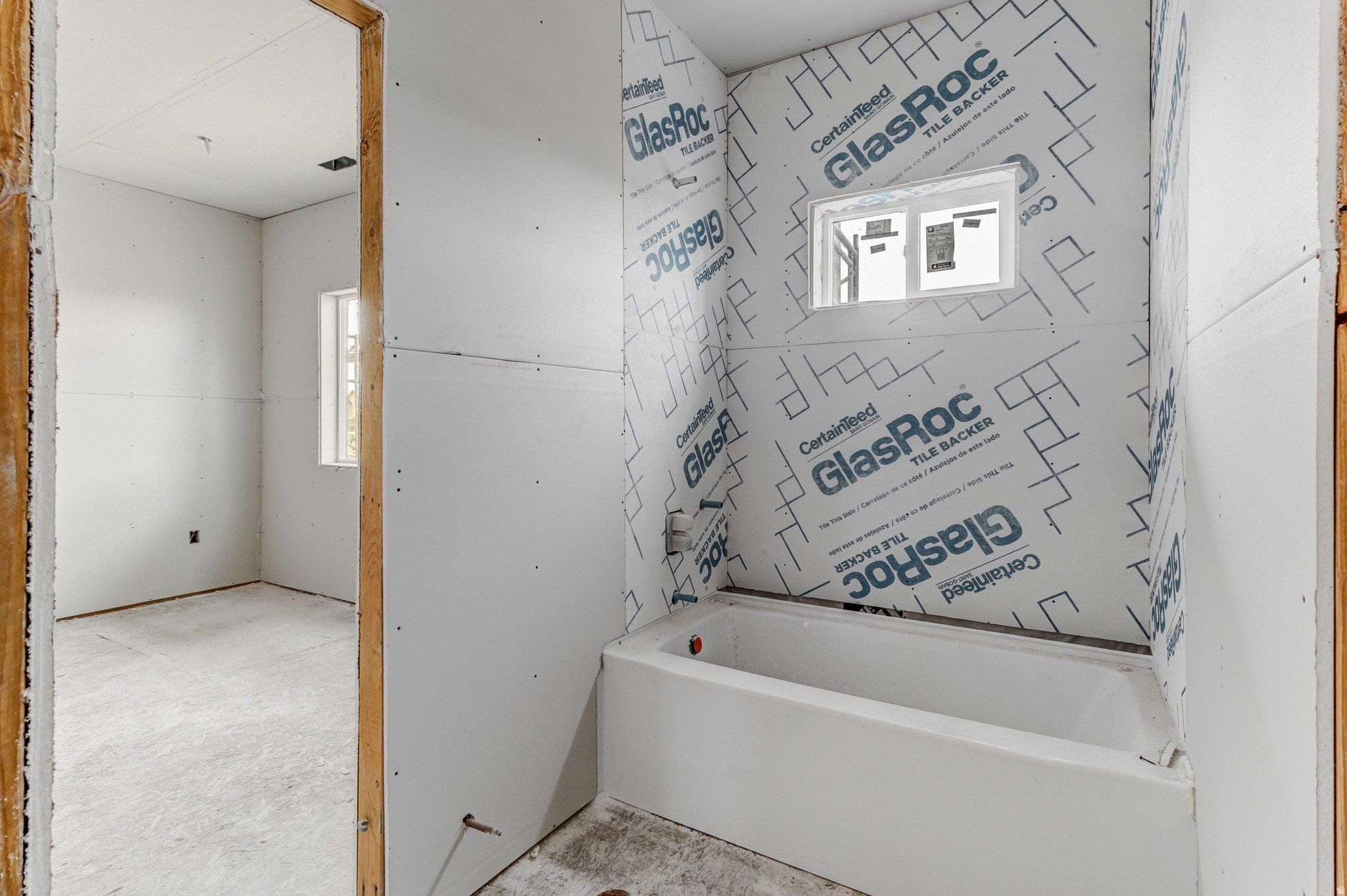 1762 N Broadway Ave Unit 102. Tooele, UT 84074