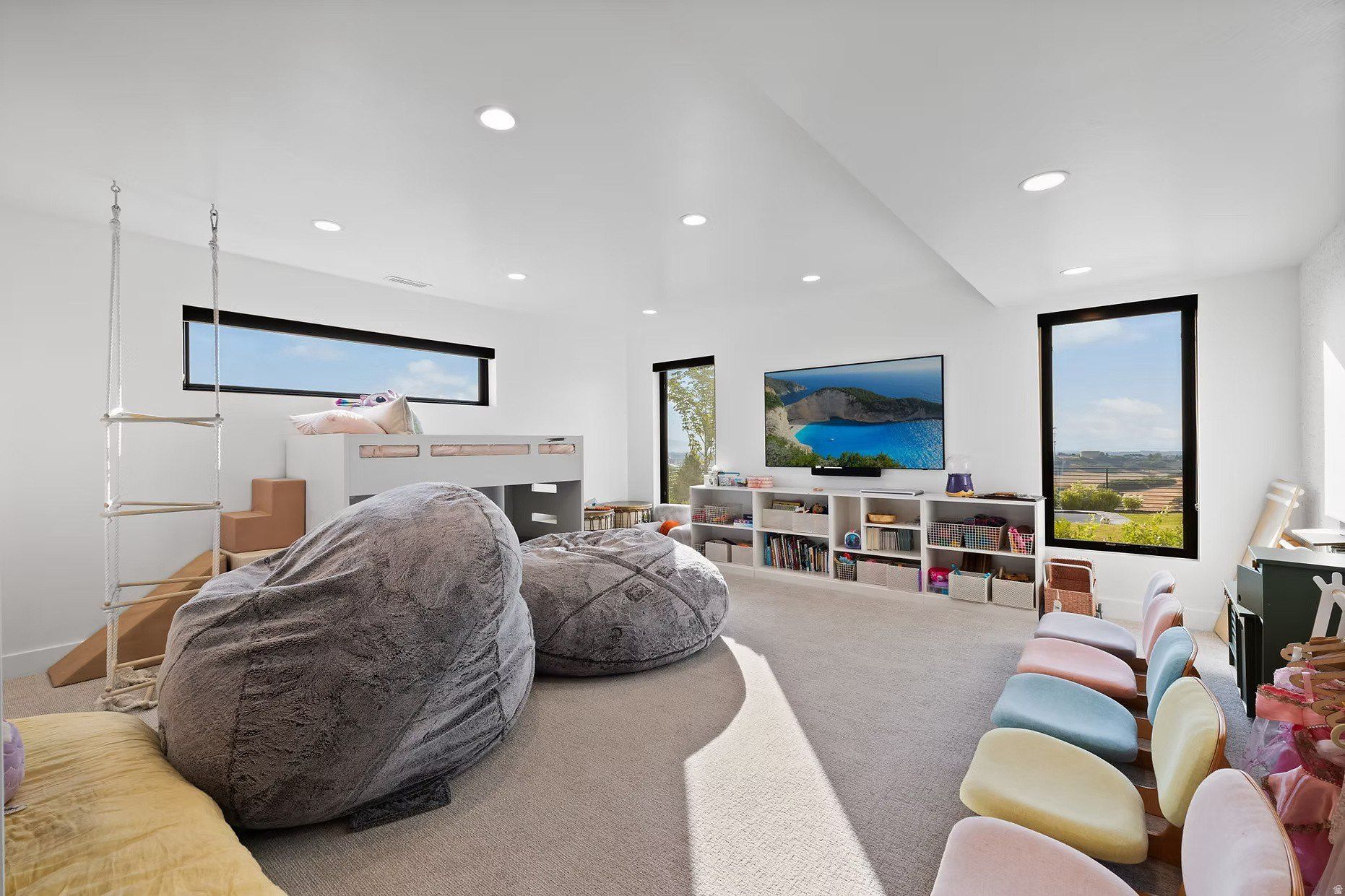 1057 W Seasons View Ct. Lehi, UT 84043