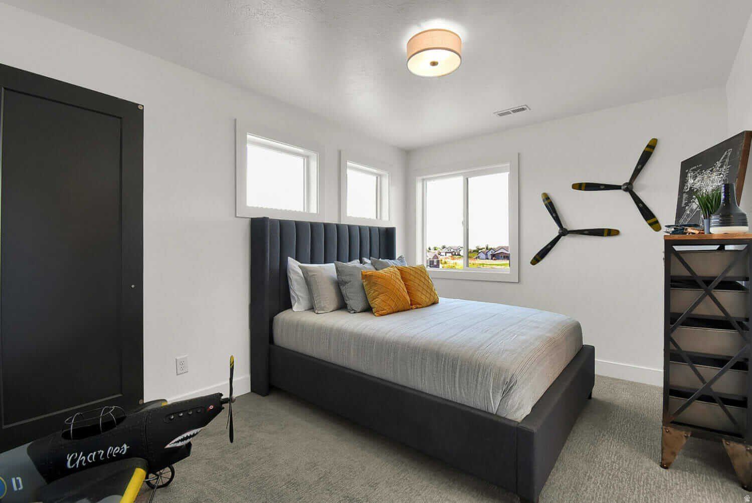 559 S 300 E. Willard, UT 84340