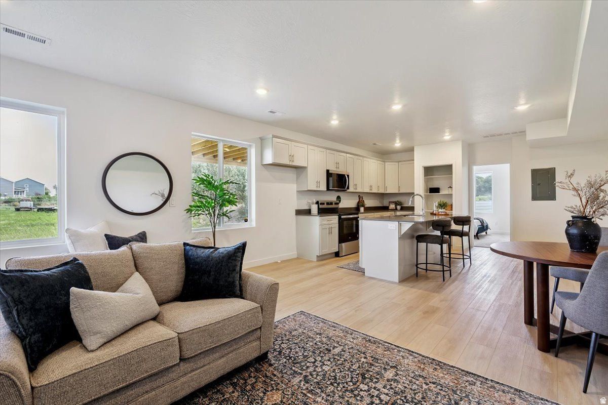 6108 W Ravens Roost Dr. Herriman, UT 84096