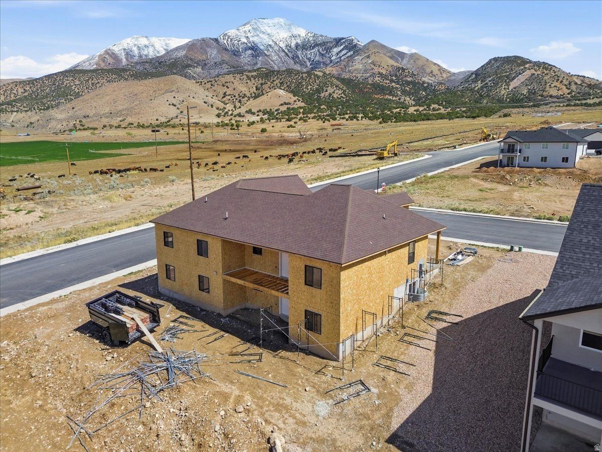 1603 N 250 E. Nephi, UT 84648