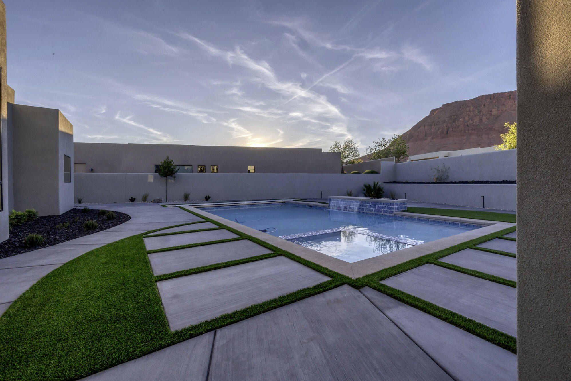 765 Red Wash Cir. Santa Clara, UT 84765