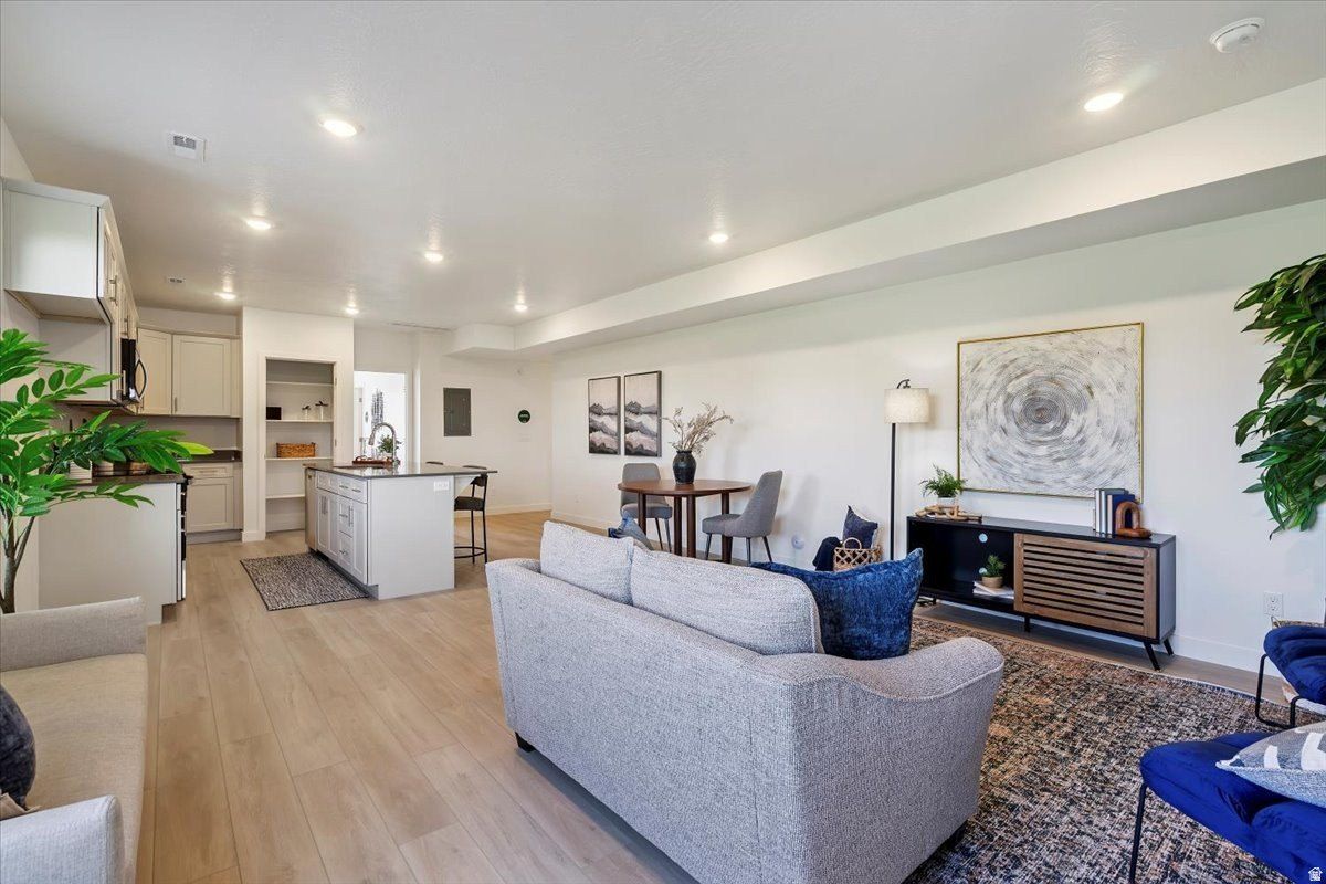 6108 W Ravens Roost Dr. Herriman, UT 84096