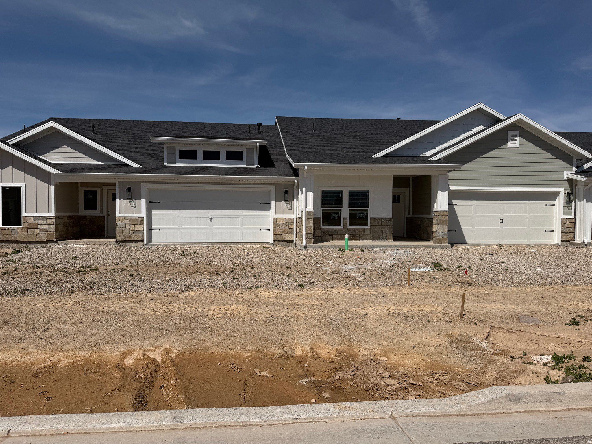 2544 S 2430 W. Syracuse, UT 84075