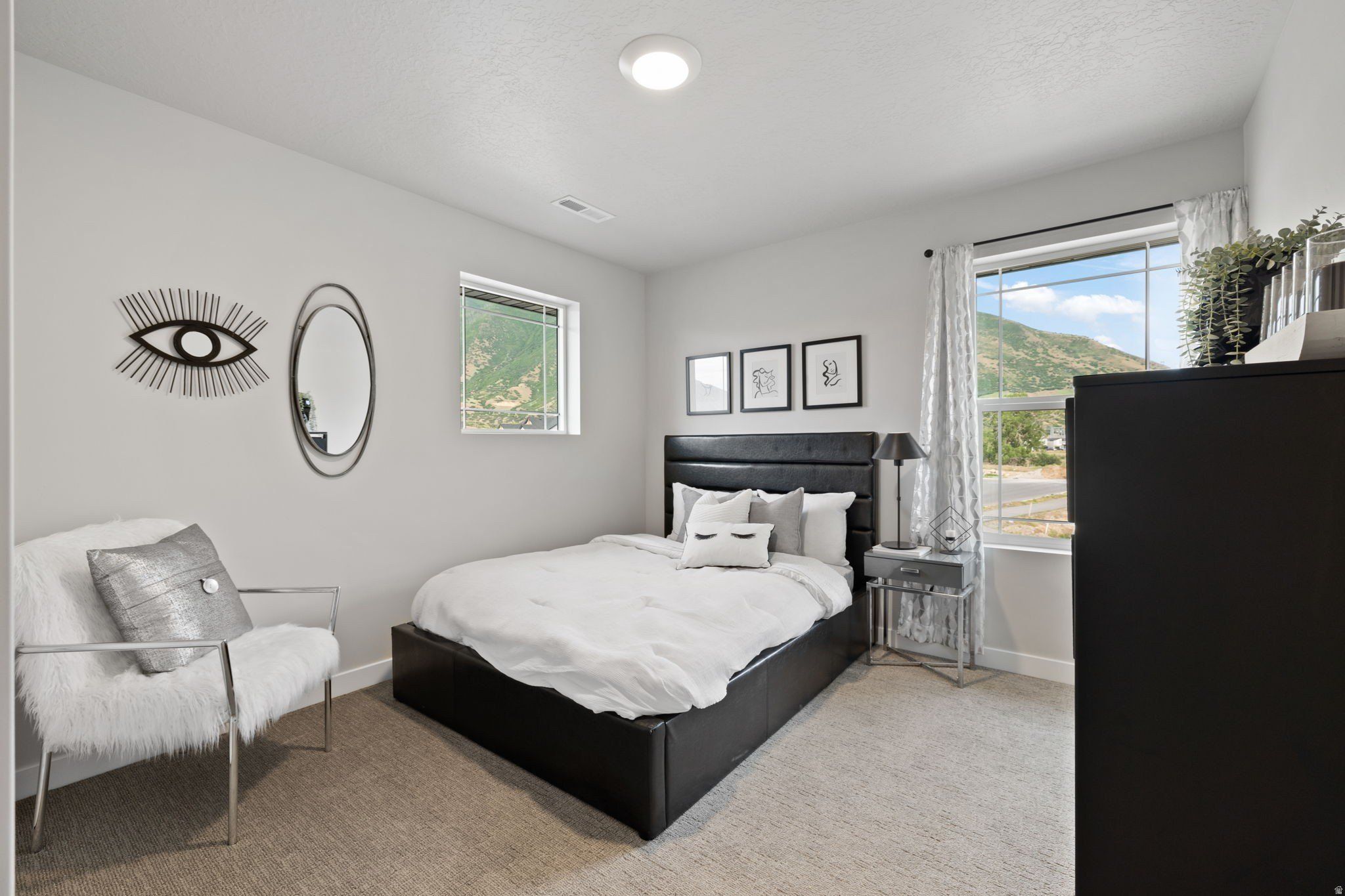 212 N Mia Cv E. Saratoga Springs, UT 84045