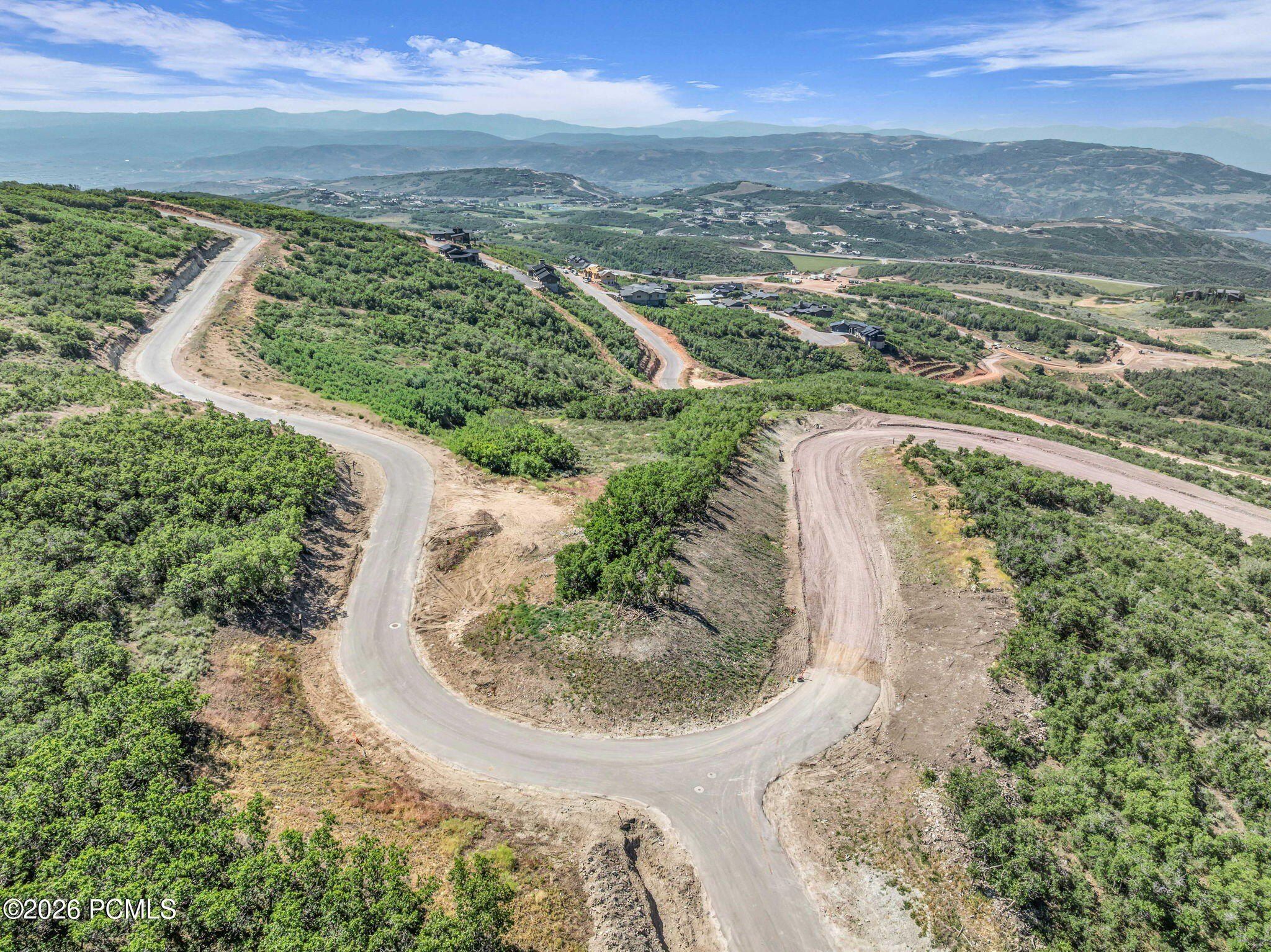 1816 E Peak View Dr. Hideout, UT 84036