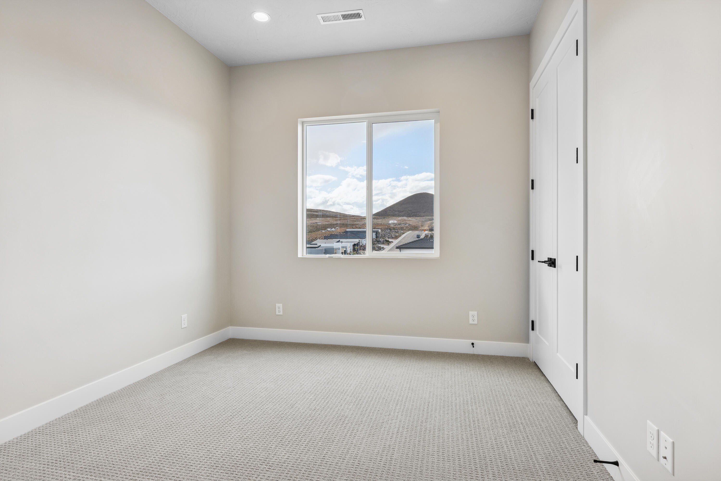 1486 W 840 S. Hurricane, UT 84737