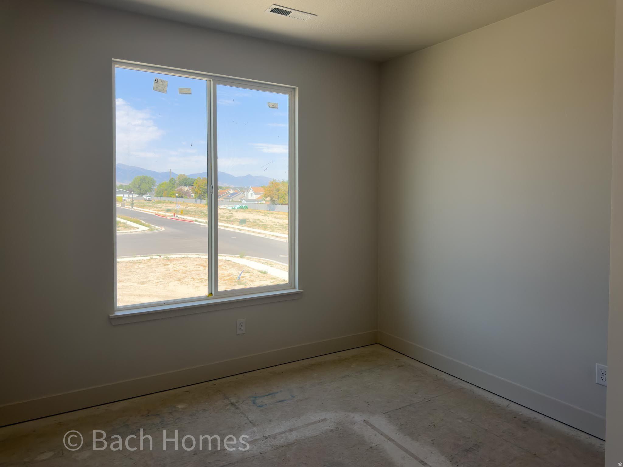 1341 W Jordan Height Ln S. West Jordan, UT 84088