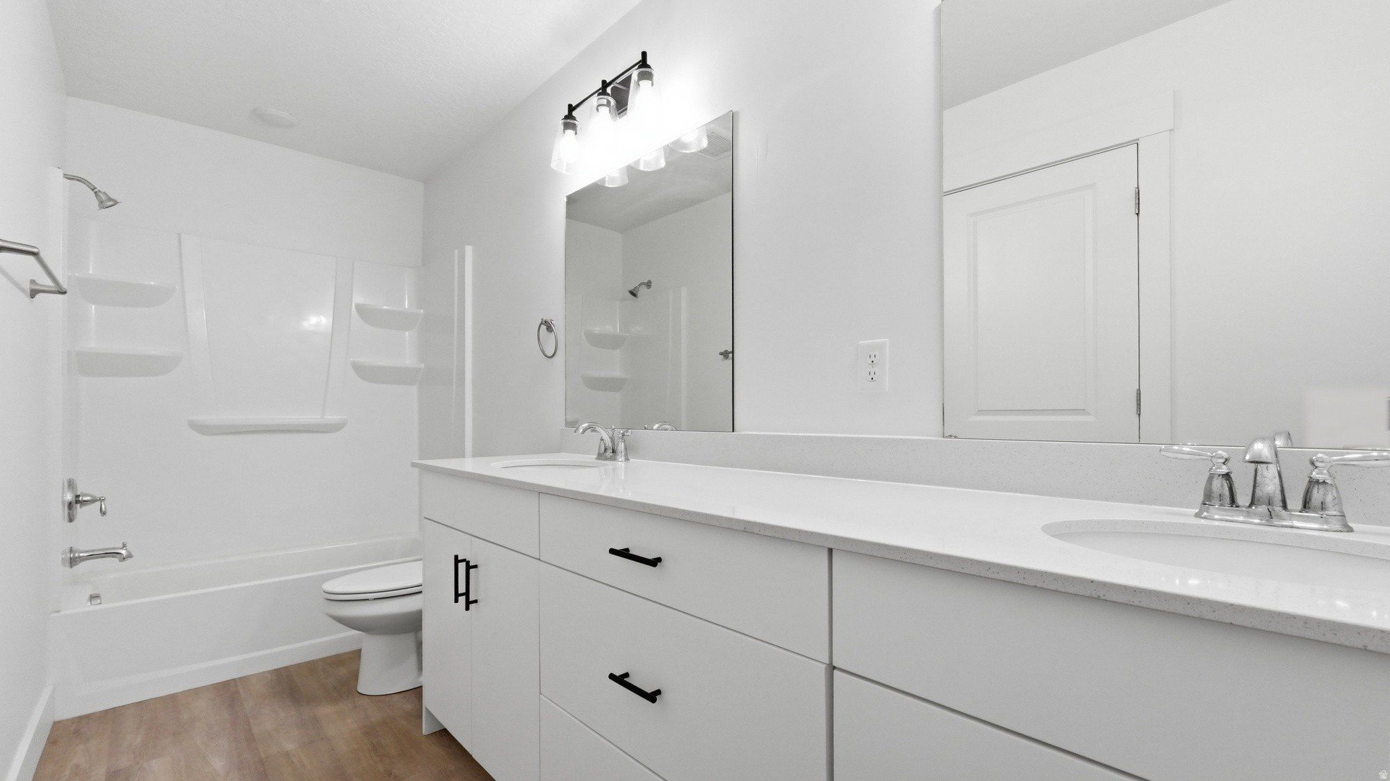 2066 W 1735 Ct S. West Haven, UT 84401