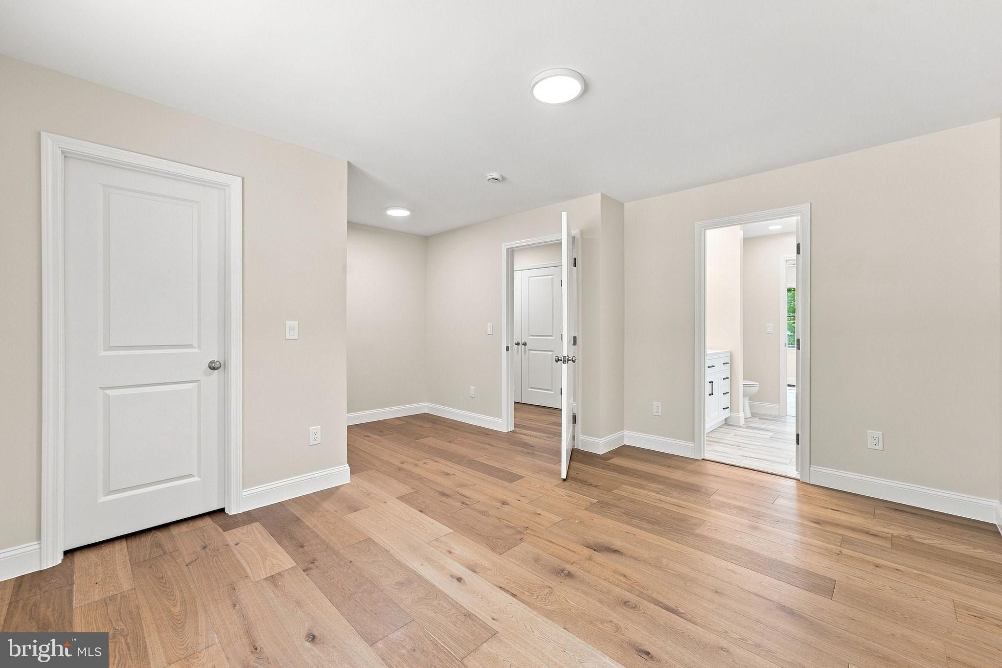 448 Cedar Lane. Bluemont, VA 20135