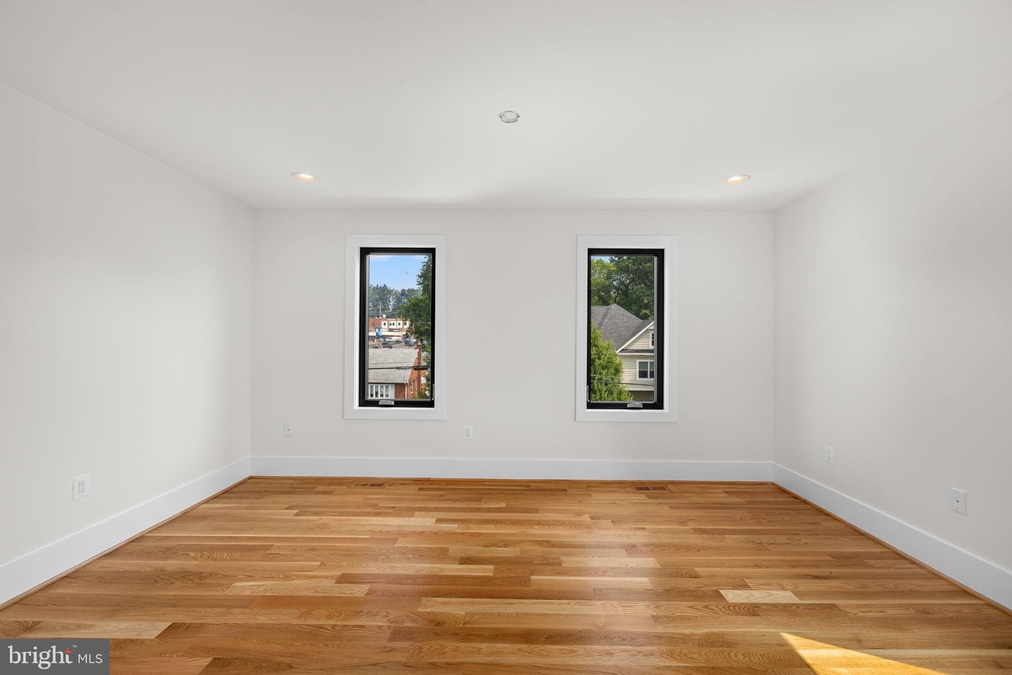 6424 29Th Street N. Arlington, VA 22207
