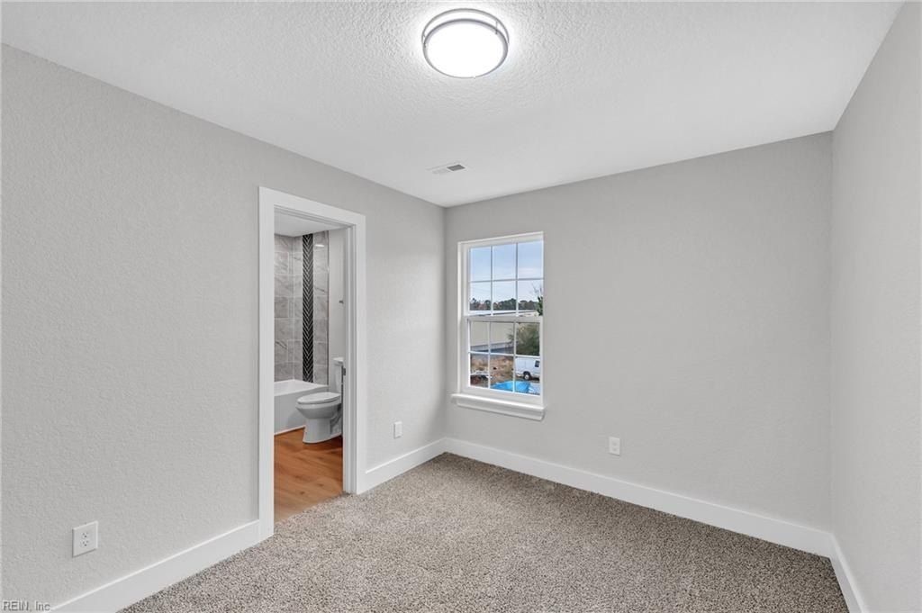 117 N 8Th Street. Suffolk, VA 23434