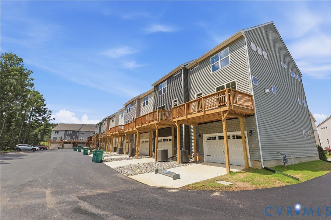 2419 Flora Boulevard. Henrico, VA 23231