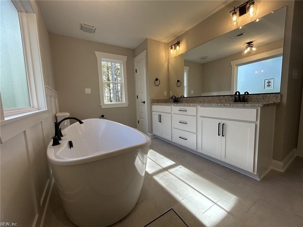 155Ac Marsh View Court. Carrollton, VA 23314