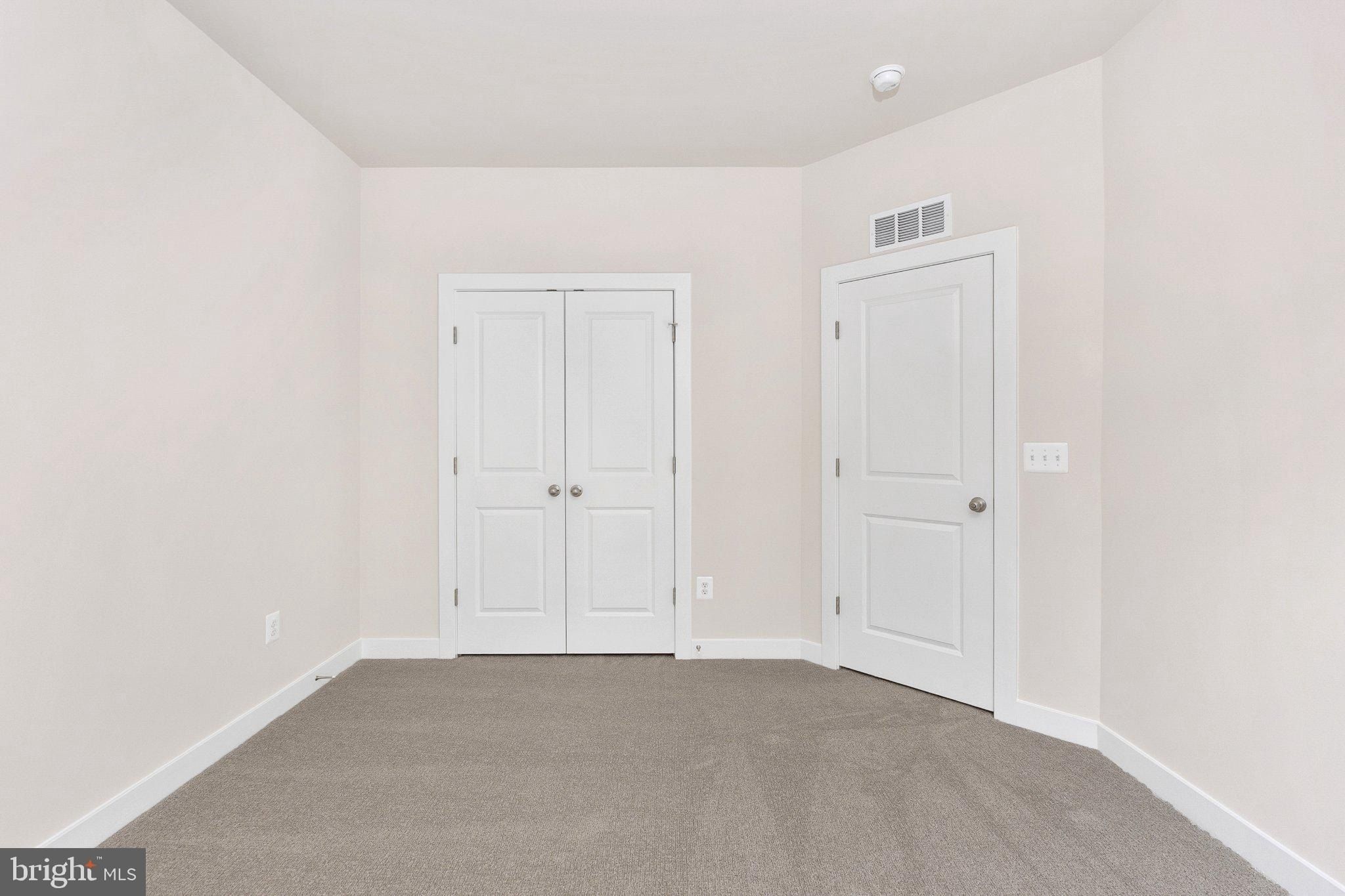 20800 Cloongee Terrace. Dulles, VA 20166