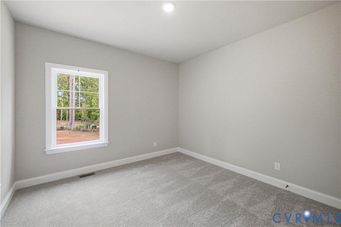 2253 Kennington Parkway N. Aylett, VA 23009