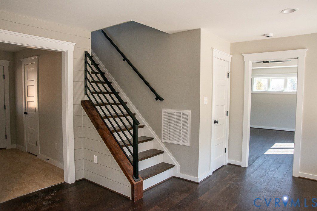 11092 Old Ridge Road. Doswell, VA 23047