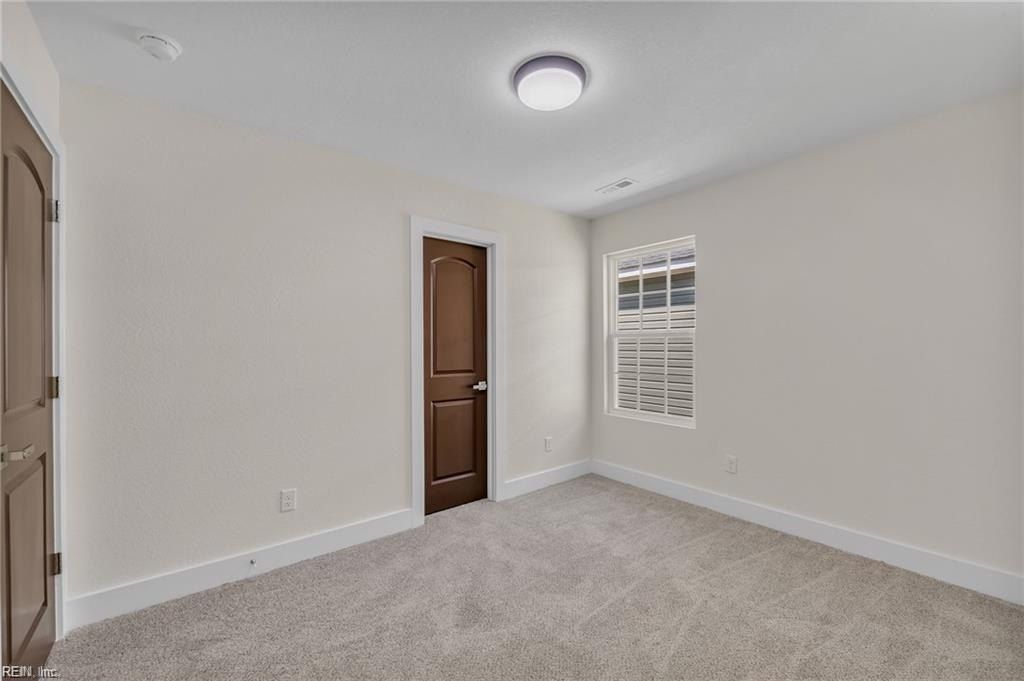 113 N 10Th Street. Suffolk, VA 23434