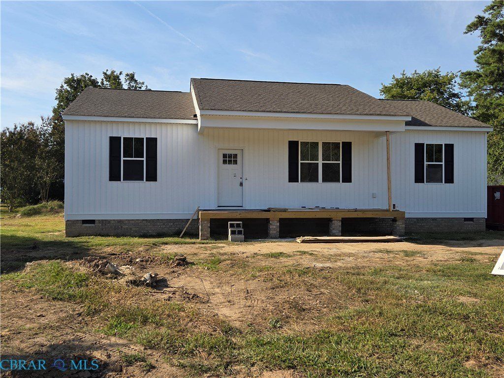 86 Pine Drive. White Stone, VA 22578