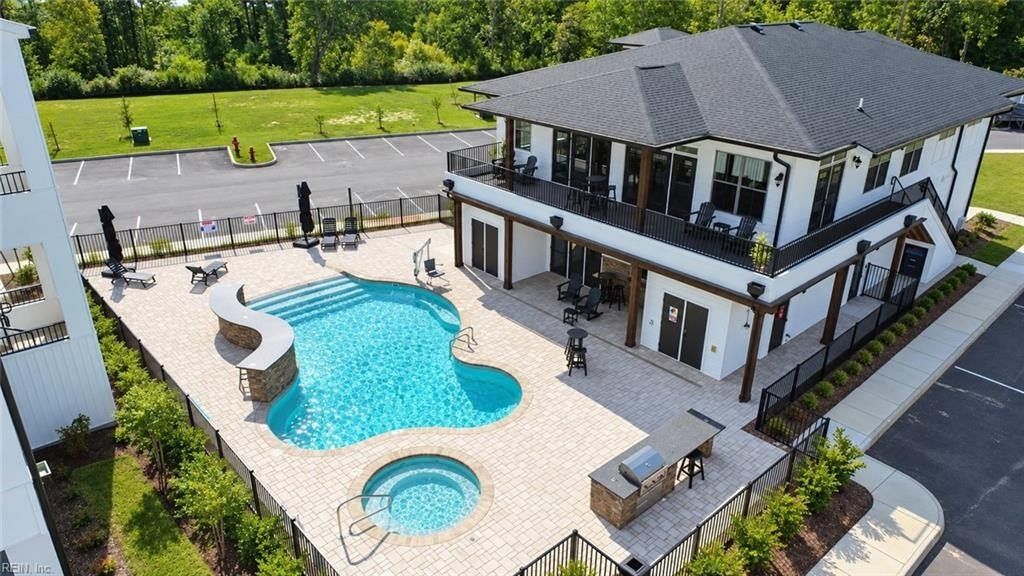 1020 Ashworth Way. Suffolk, VA 23435