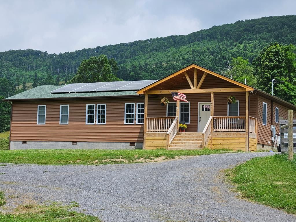 2451 Gratton Rd. Tazewell, VA 24651