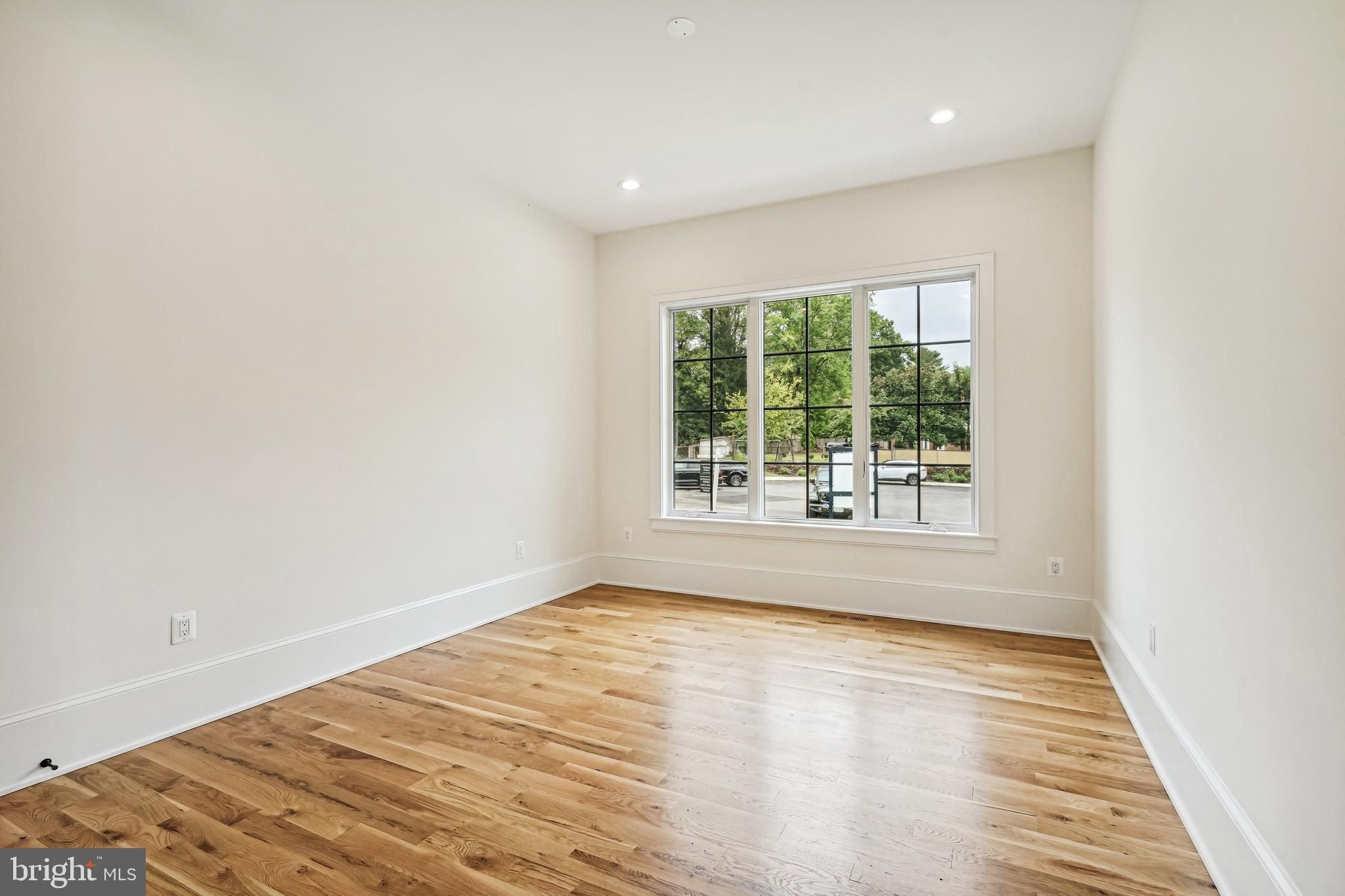1742 Atoga Avenue. McLean, VA 22101